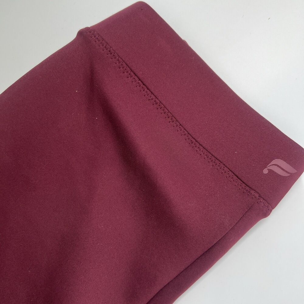 Fabletics Women M Maroon High Rise Leggings Yoga Athletic Workout Pants Burgundy